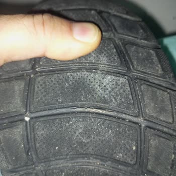 Polaris 5 Nokta Ayakkabısının Tabanı Çatladı, Değişim Ve İade Talebi