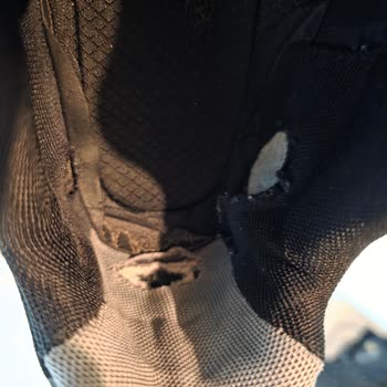 Boyner'den Aldığım Skechers Ayakkabıda 2 Ayda Yırtılma Ve Değişim Talebi