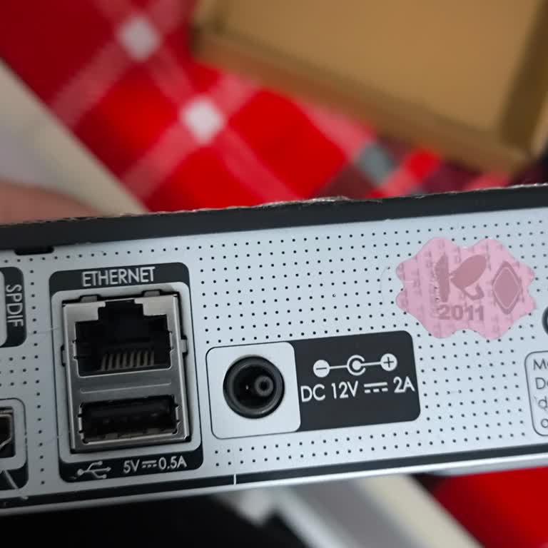 Digiturk Dekoder Güç Kaynağı Sorunu İçin 700 TL Servis Şartı Ve Kayıt Kapatılması