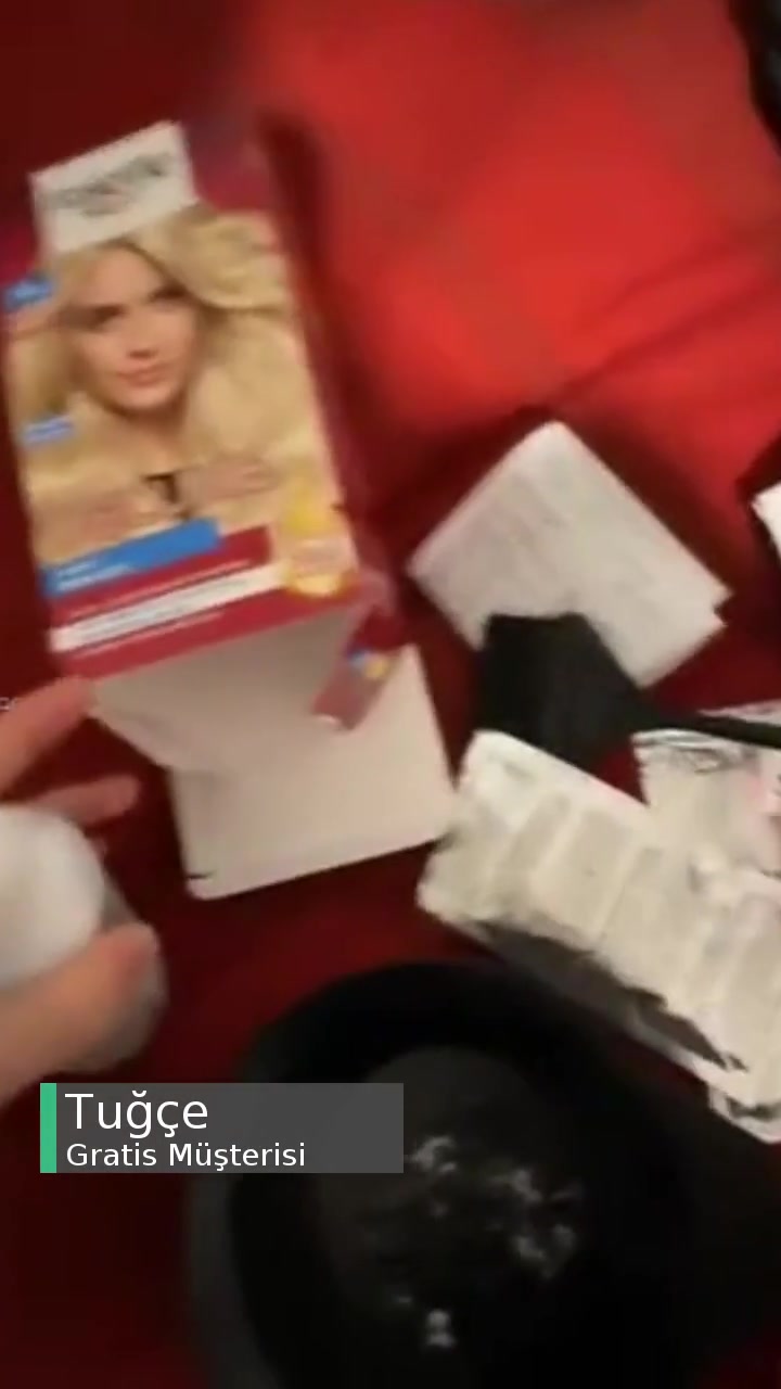 Gratis Palette Ultra Renk Açıcının İçinde Kremi Yok! videonun kapak resmi