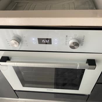 Yamuk Fırın Ve Sabit Olmayan Davlumbaz: Hatalı Montaj Ve Ücretli Sökme Şikayeti