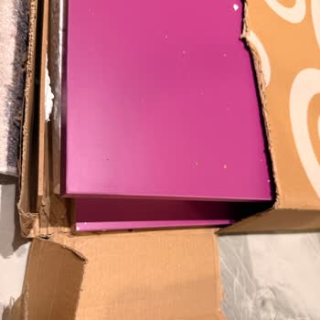 Yanlış Renk Ayakkabılık Gönderimi Ve Uzayan Çözüm Süreci