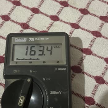 Uzun Süreli Elektrik Kesintileri Ve Düşük Voltaj Nedeniyle Kombi Ve Buzdolabında Hasar Endişesi