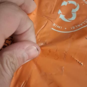 Kırık Paket Ve Eksik Saat Nedeniyle Trendyol Express'ten Şikayet