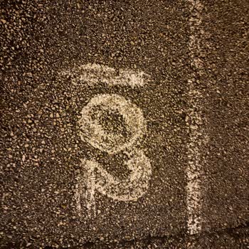 Osmangazi Belediyesi Adalet Pazarı Tezgahlarının Kaldırımı İşgal Etmesi