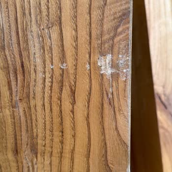 Kırık Ve Çizikli Karyola Teslim Edildi, Firma Cevap Vermiyor