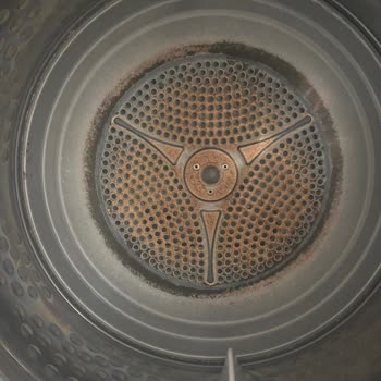 Hoover Kurutma Makinesinde Kazanın Paslanması Ve Ücretsiz Değişim Talebi