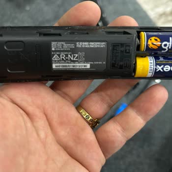 Samsung Akıllı Kumandanın Pil Ömrü Çok Kısa: Ücretsiz Değişim Talebi