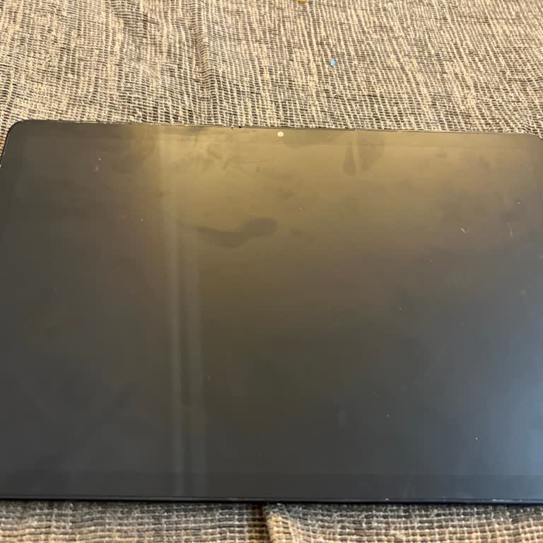 Teknosa Yanıltıcı Ekran Çatlağı İddiasıyla Şarj Sorununu Çözmez