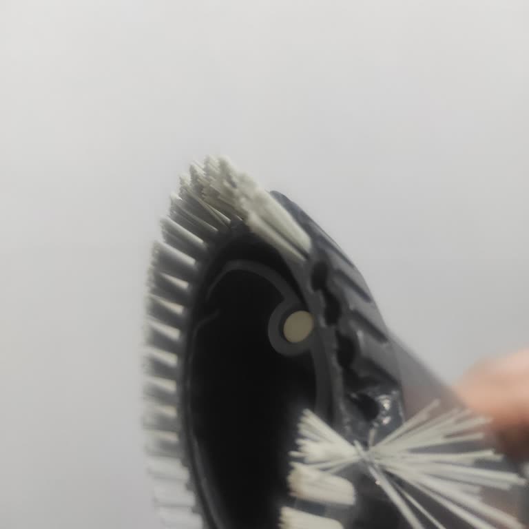 Kendi Kendine Dağılan Fırça Başlığı Ve Servis Zararına Ücretsiz Değişim Talebi