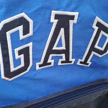 GAP Çantası İki Ayda Bozuldu, Mağaza Kullanıcı Hatası Diyerek İlgisiz Davranıyor