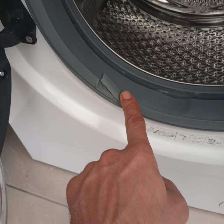 Körük Lastiği Koptu, Servis Kullanıcı Hatası Dedi Ve 5 Bin TL Ücret İstedi