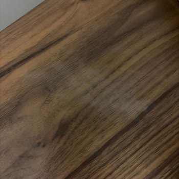 Serkan Home Koyu Kahverengi Masada Beyaz Lekeler Ve Renk Bozulması