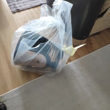 Aşırı Temizlik Ücreti Ve Özensiz Teslimat Nedeniyle Süpürge Değişimi Talebi