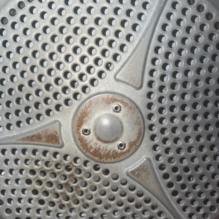 Garanti Kapsamındaki Kazanın Paslanması İçin 5.800 TL Ücretli Parça Değişimi Talebi