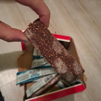 Hepsiburada'da Küflü Protein Bar Ve Yetersiz Müşteri Hizmetleri