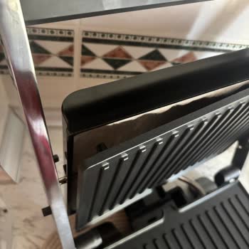 Karaca Züccaciye Tost Makinesi Yerine Yorgan Çıktı