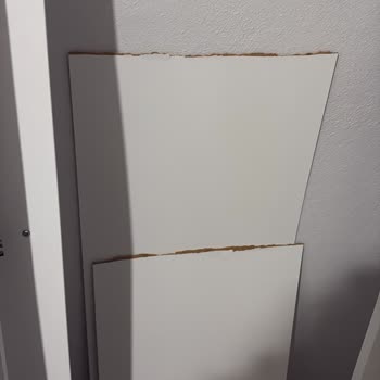 Teslimat Gecikmesi Ve Hasarlı Gardırop İçin Tam İade Talebi
