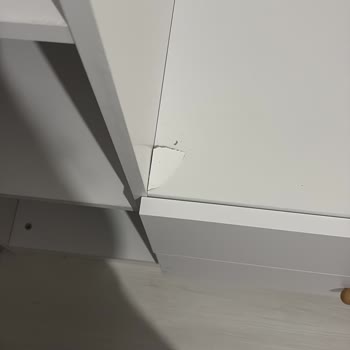 Teslimat Gecikmesi Ve Hasarlı Gardırop İçin Tam İade Talebi