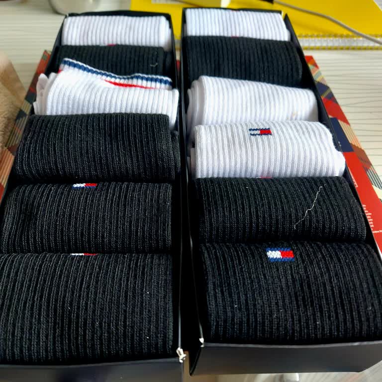 @kadehboxxer Yanlış Çorap Gönderimi Ve Satıcı Tarafından Engelleme!