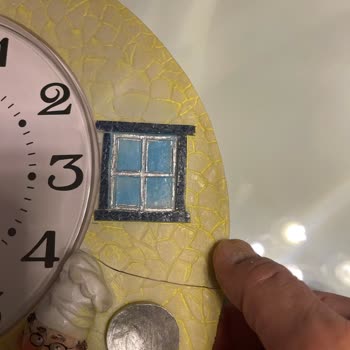 Kırık Duvar Saati Teslim Edildi, Satıcı Sorumluluk Reddi