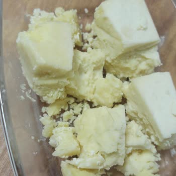 İstanbul Kartal Topselvi'de Peysan Tulum Peynirinde Kıl Bulunması Ve Yetersiz Çözüm