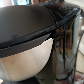 Kırık Ve Tozlu Braun KF5701 Filtre Kahve Makinesi Teslimatı