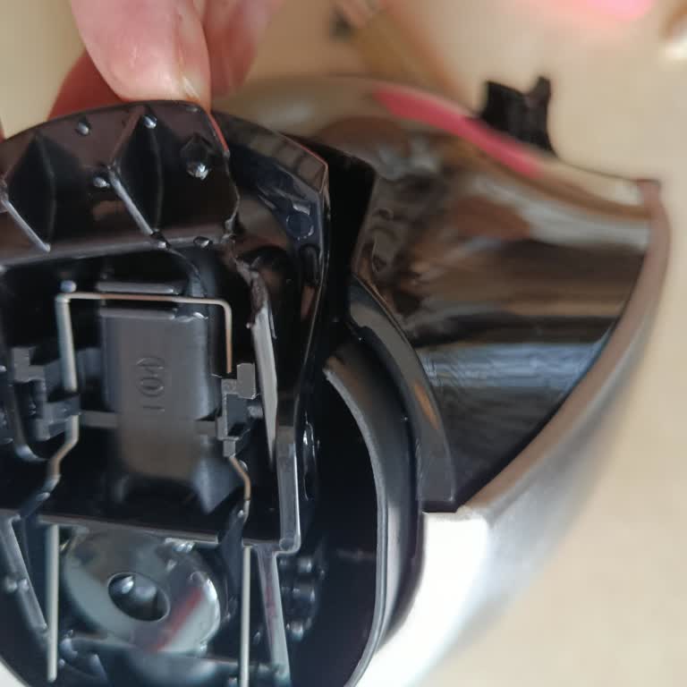 Kırık Ve Tozlu Braun KF5701 Filtre Kahve Makinesi Teslimatı