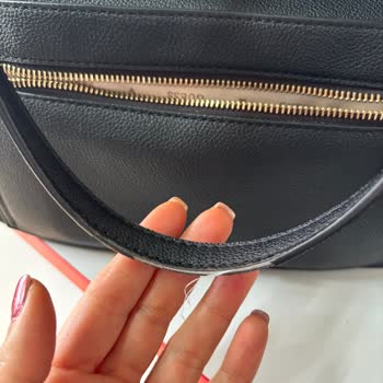 Guess Power Women’s Tote Bag Straps Peeling After Three Months