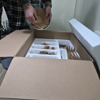 Kırık Porselen Parçaların Değişimi Reddedildi, Tam İade Şartı Mağduriyet Oluşturdu