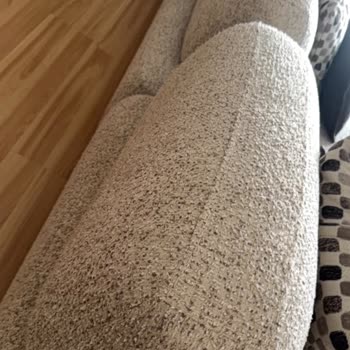 Garanti Verilen Koltuk Takımının Arkaları Sürekli Kayıyor Ve Destek Yok