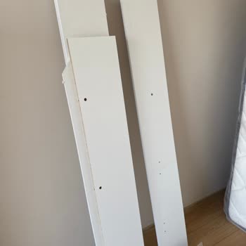 Eksik Vidalar Nedeniyle Kurulumun Sürekli Ertelenmesi Ve Müşteri Hizmetlerinden Saygısız Davranış