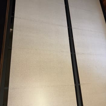 Sert Yatakta Çökme Ve Bel Ağrısı, Bambi Yatak Mağazasının İlgisiz Ve Saygısız Tutumu