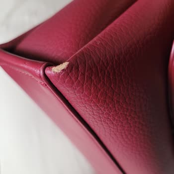 Valentino Çantasında Üretim Hatası Ve İade Reddi