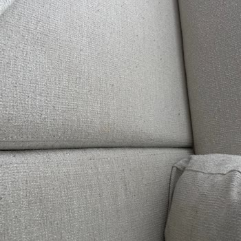 Vivense Koltukta Hızlı Tüylenme Ve Garanti Reddi