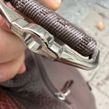 Askı Koptuğunda Tam Çanta İade Talebi Ve Müşteri Hizmetlerinin Zorlayıcı İsteği