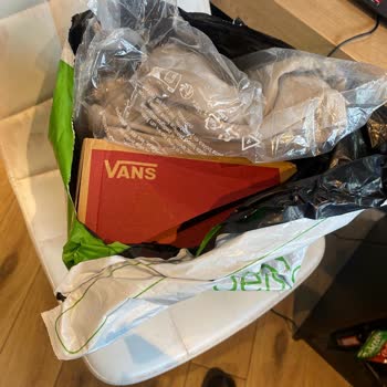 Vans.com.tr'den Eksik Ürün Gönderimi Ve 2.349,50 TL Zararı