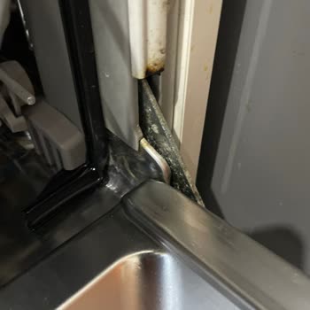 Profilo BMS 681v1 Dış Yüzeyinde Paslanma Sorunu