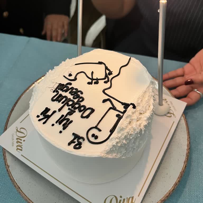 Teslimat Gecikmesi Ve Bozuk Pasta Nedeniyle 750 TL İadesi Talebi