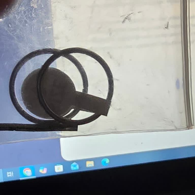 Kırık Ürün, Paketsiz Teslimat Ve Cevapsız Müşteri Hizmetleri