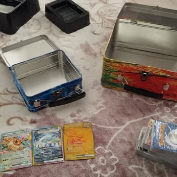 Sahte Pokemon Kartları Aldım, Orijinal Ürünle Değişim Talep Ediyorum