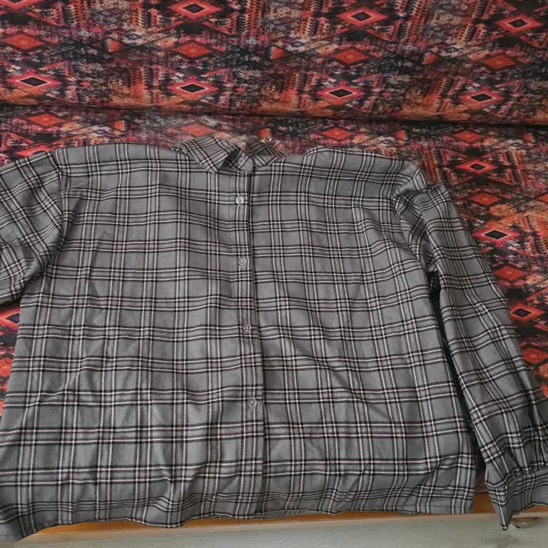 Eksik Etek Ve Kalitesiz Gömlek Gönderimi