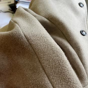 Koton Kaşe Kabanım Kısa Sürede Tüylenme Sorunu Yaşıyorum