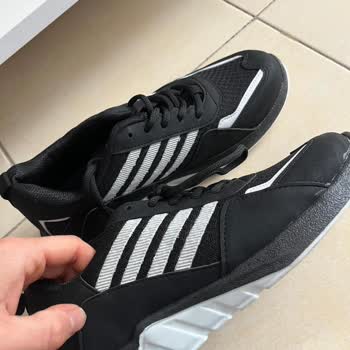 Ürün Renk Uyuşmazlığı Ve Haksız Kargo Kesintisi