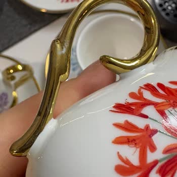 Aryıldız Defolu Kahve Fincanları Ve Paketsiz Gönderim Nedeniyle Tam İade Talebi