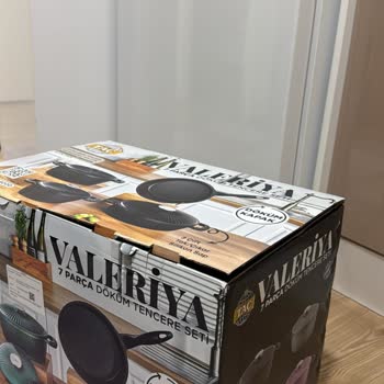 Taç Mutfak Valeria Tencere Setindeki Kabarcıklara Hızlı Ve Ücretsiz Çözüm