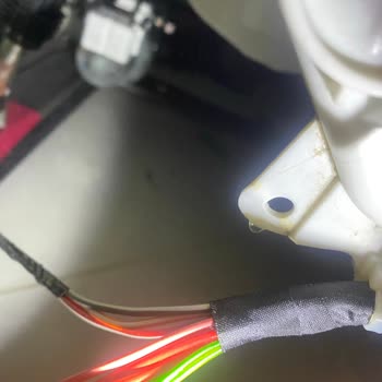 Arçelik Çamaşır Makinemde Hatalı Montaj Nedeniyle Su Sızıntısı Ve Tam Değişim İsteği