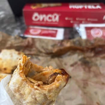 Öncü Döner Tavuk Dönerde Kıl Çıkması Hijyen İhlali Ve Güven Sarsıntısı