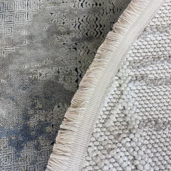 Ürün Kaynaklı Püskül Renk Değişikliği Ve Ücretsiz Değişim Talebi