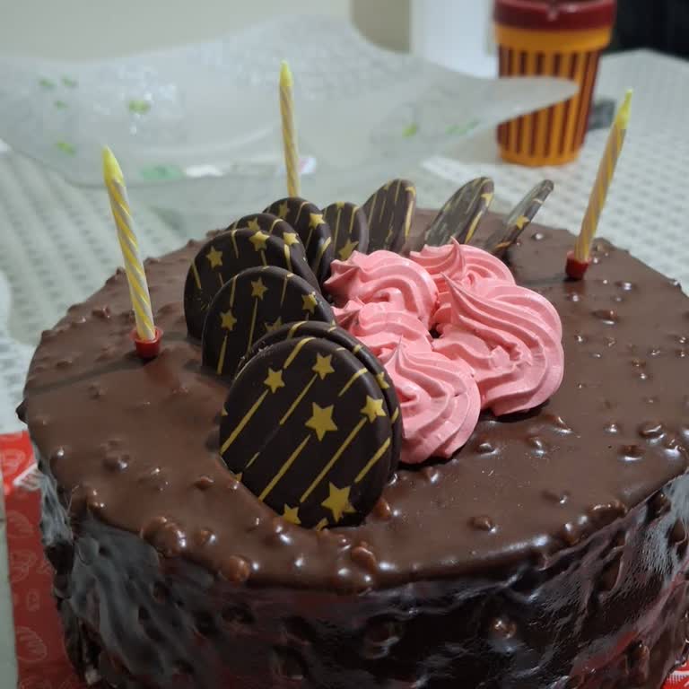 Gündüz Yatağanlı Unlu Mamülleri Pasta Bozuk Çıktı